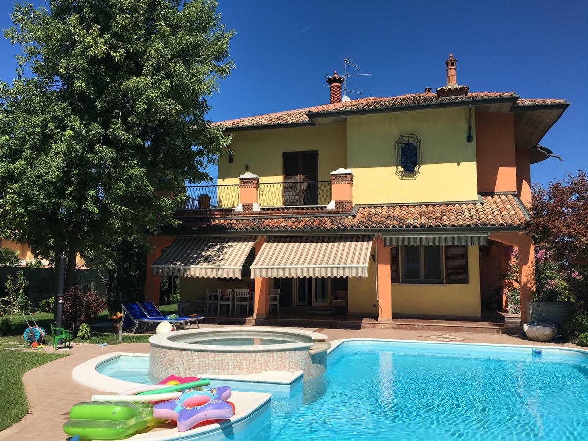 B&B Villa Giulia Дезенцано-дель-Гарда Экстерьер фото
